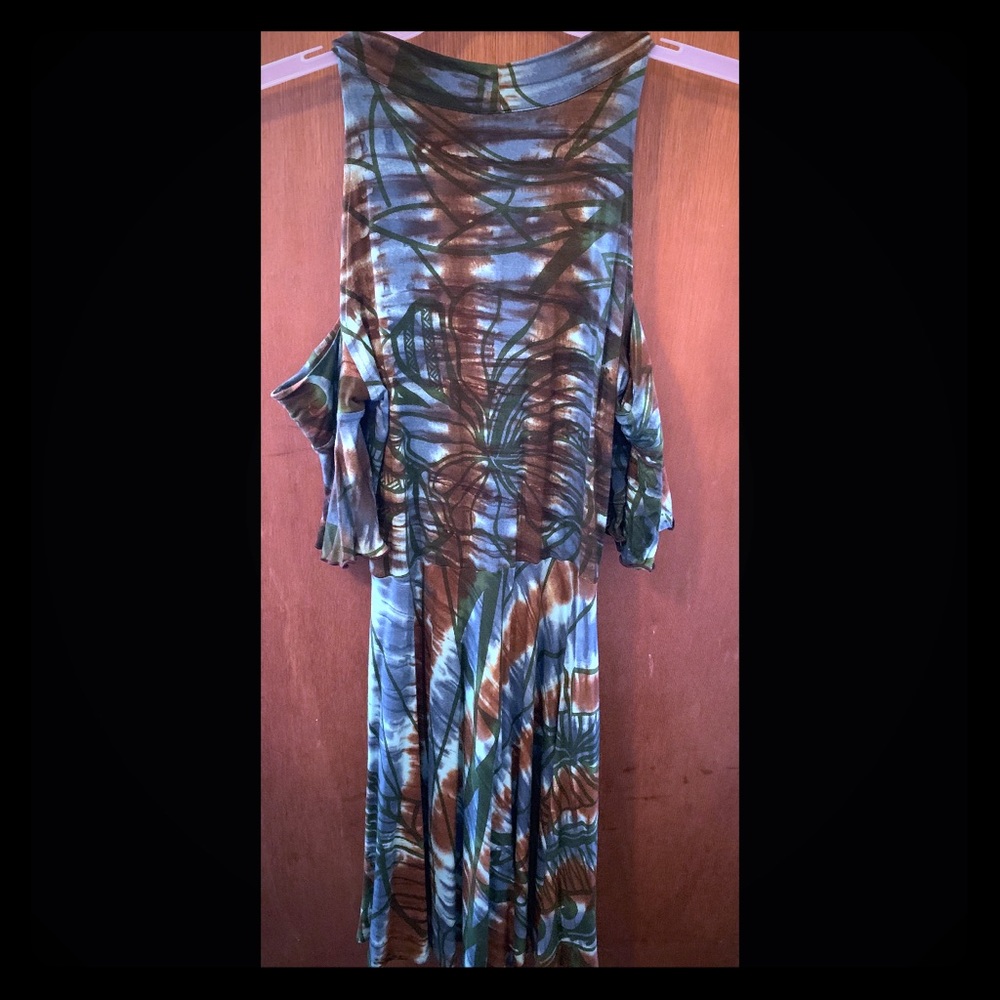 Missing Polynesia Dress